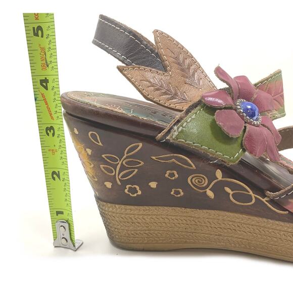 L'Artiste Spring Step Althea Leather Floral Wedge Heel Sandals Sz 38 US 7.5/8 - Picture 13 of 13